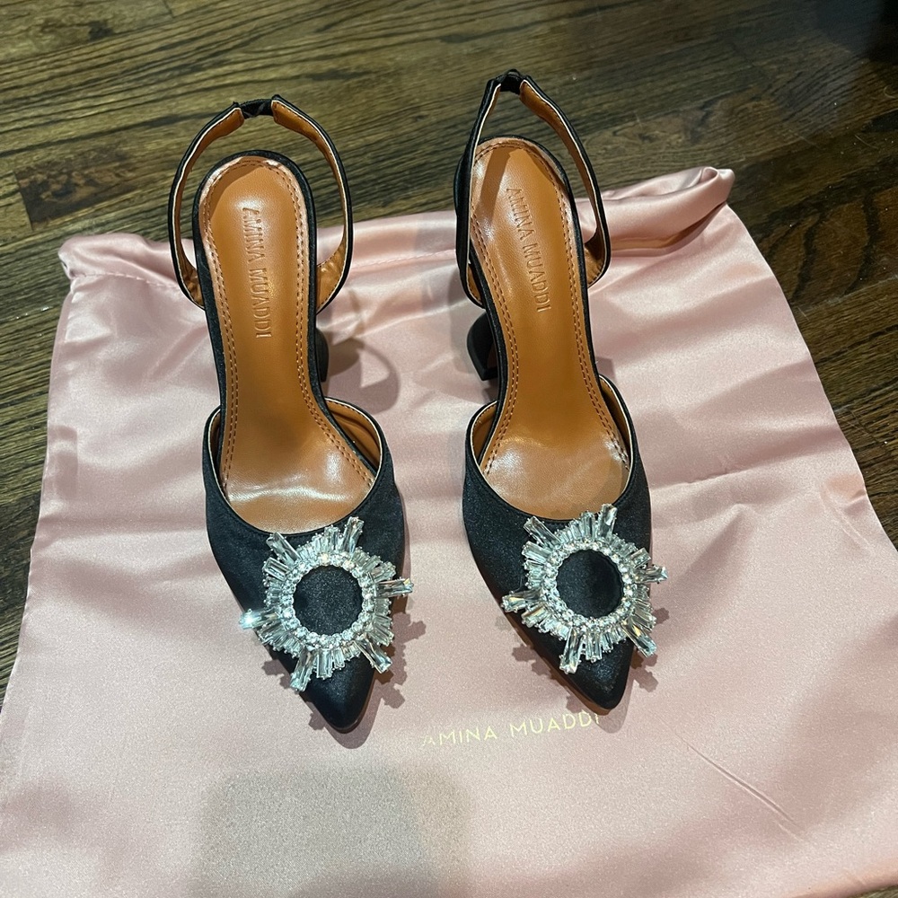 Amina mauddi heels
